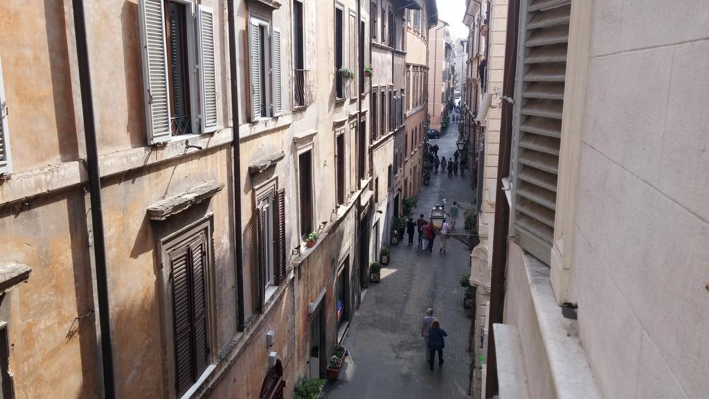Vetrina Holidays Apartment Navona روما الغرفة الصورة