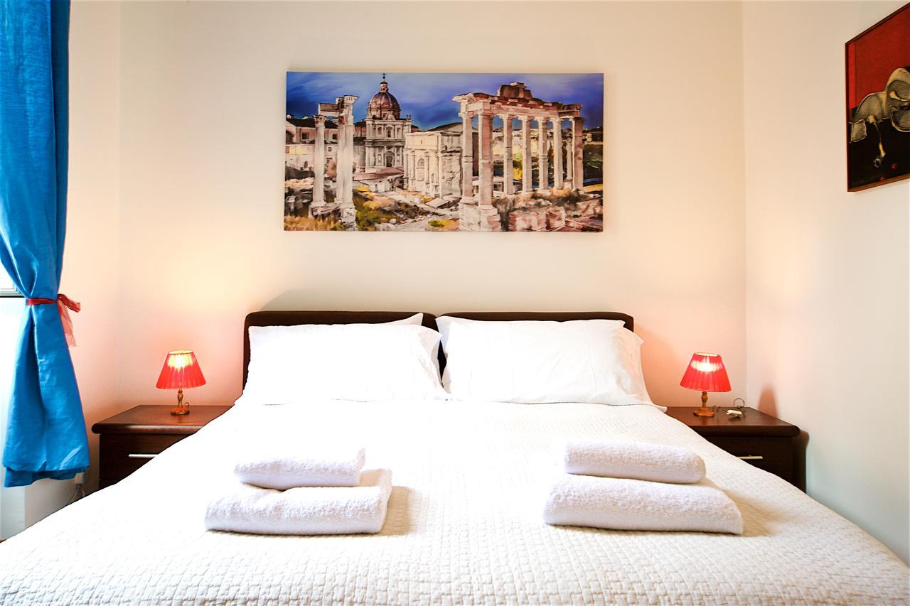 Vetrina Holidays Apartment Navona روما المظهر الخارجي الصورة